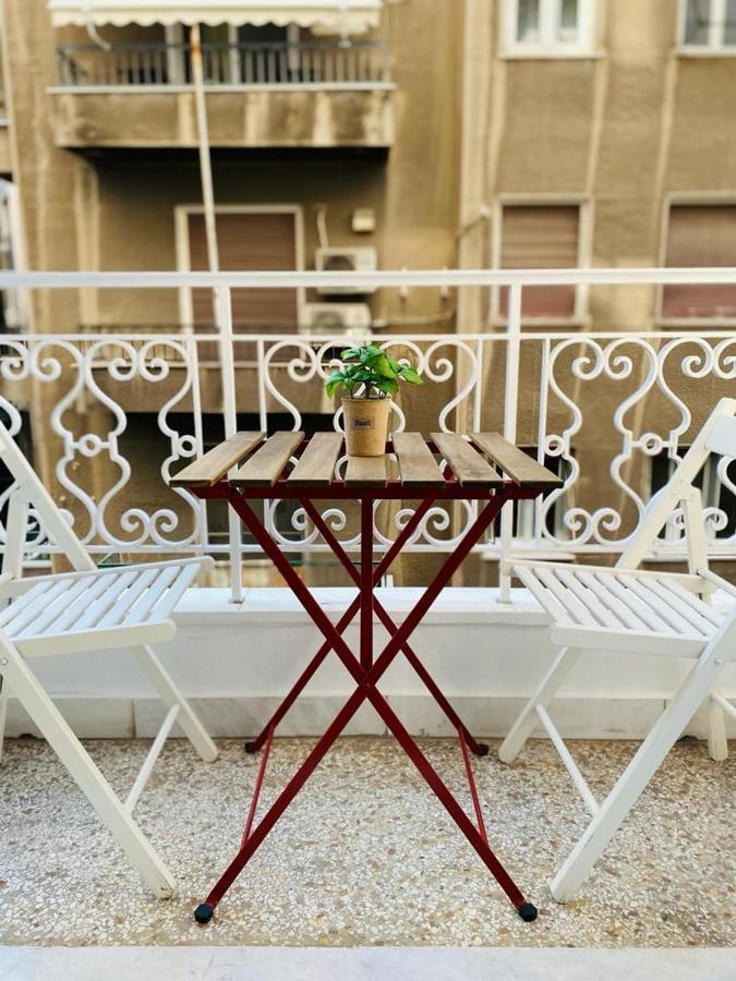 Lovely Apartment In The Heart Of أثينا المظهر الخارجي الصورة